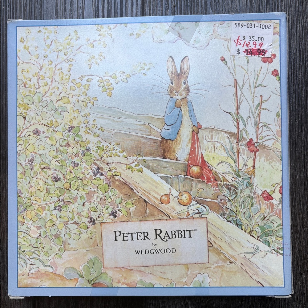 🩵Vintage Wedgwood Peter Rabbit Calendar Collector Plate NIB 2000 Made in England - Picture 11 of 12